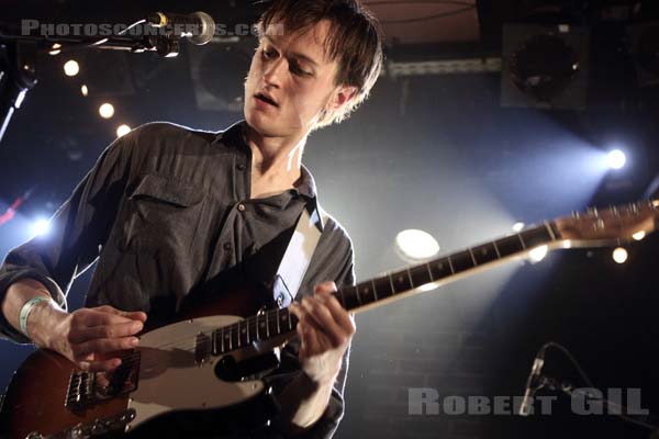 OUGHT - 2015-11-25 - PARIS - La Maroquinerie - 